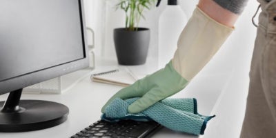 spring cleaning your devices, cleaning laptop