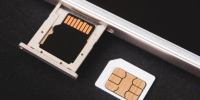 what is esim? what is a sim card? image of phone and sim card