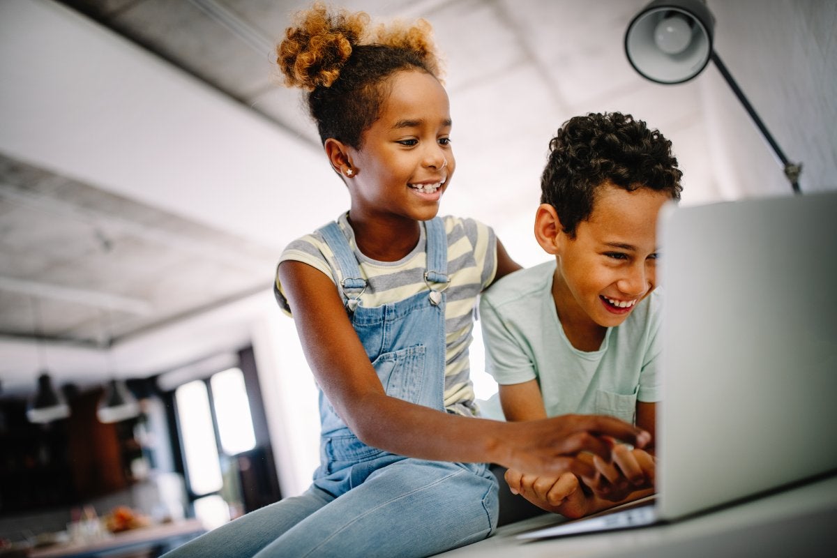 How To Keep Kids On Task During Whole Group Instruction
