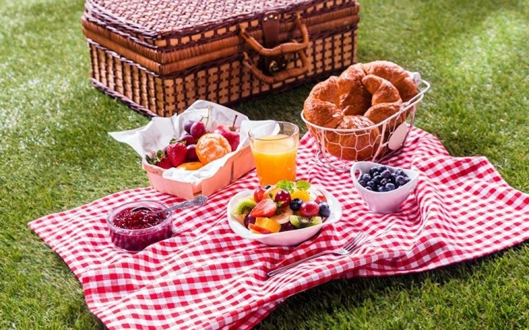 picnic month